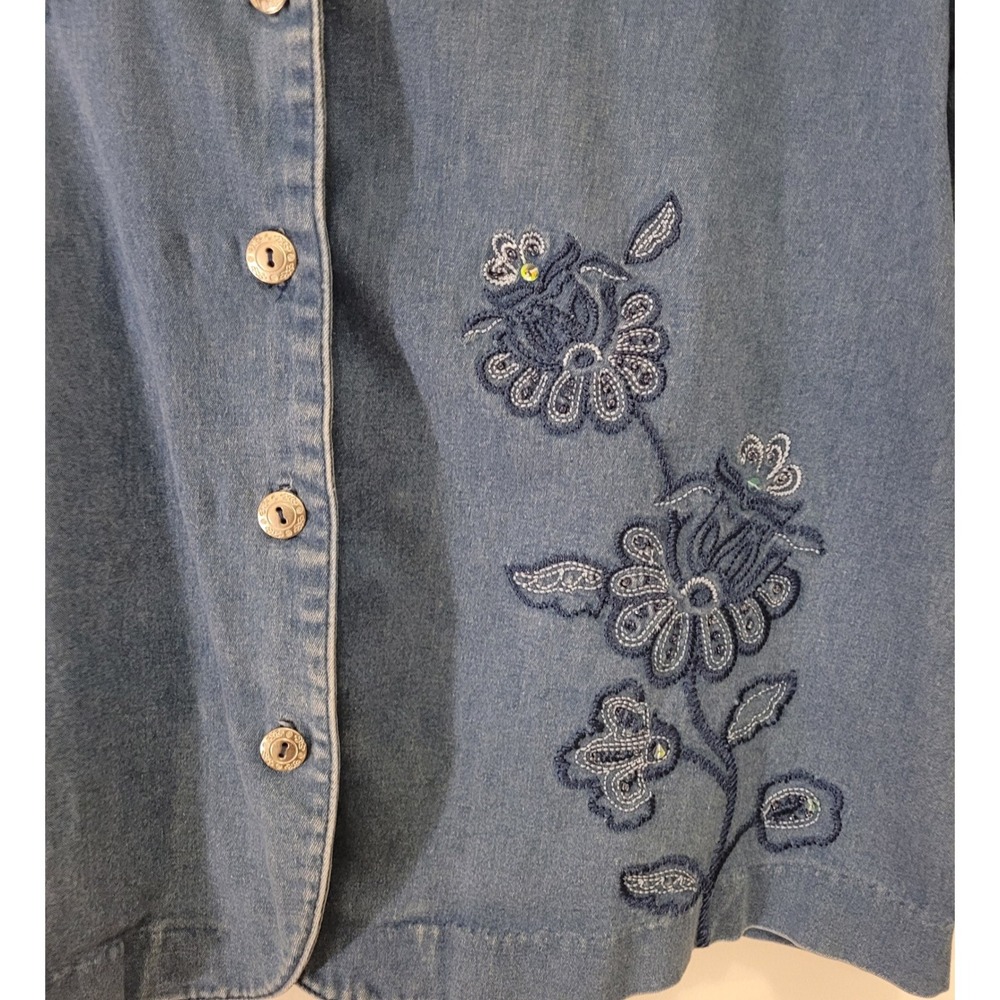 Alfred Dunner Women 14 Blue Denim Floral Embroider Short Sleeve Button Up Shirt - Picture 2 of 6